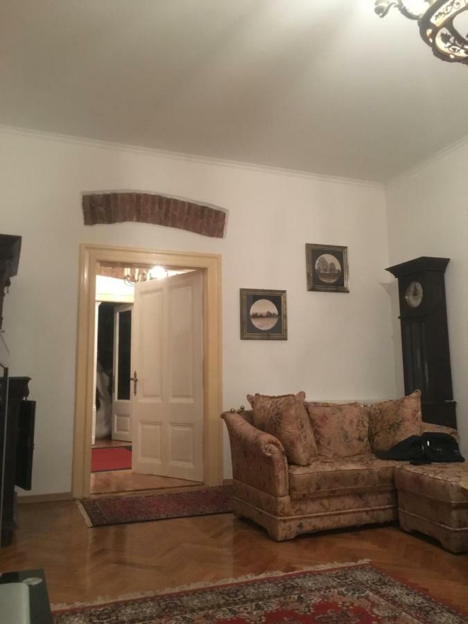 Anastasia Medias Exterior photo